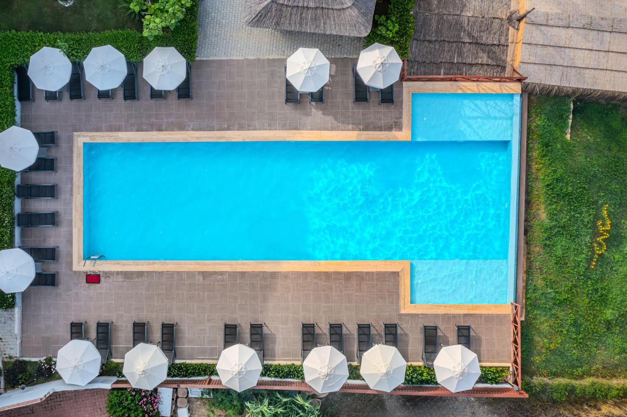 Adora Calma Beach Hotel Adults Only Kızılot Zewnętrze zdjęcie