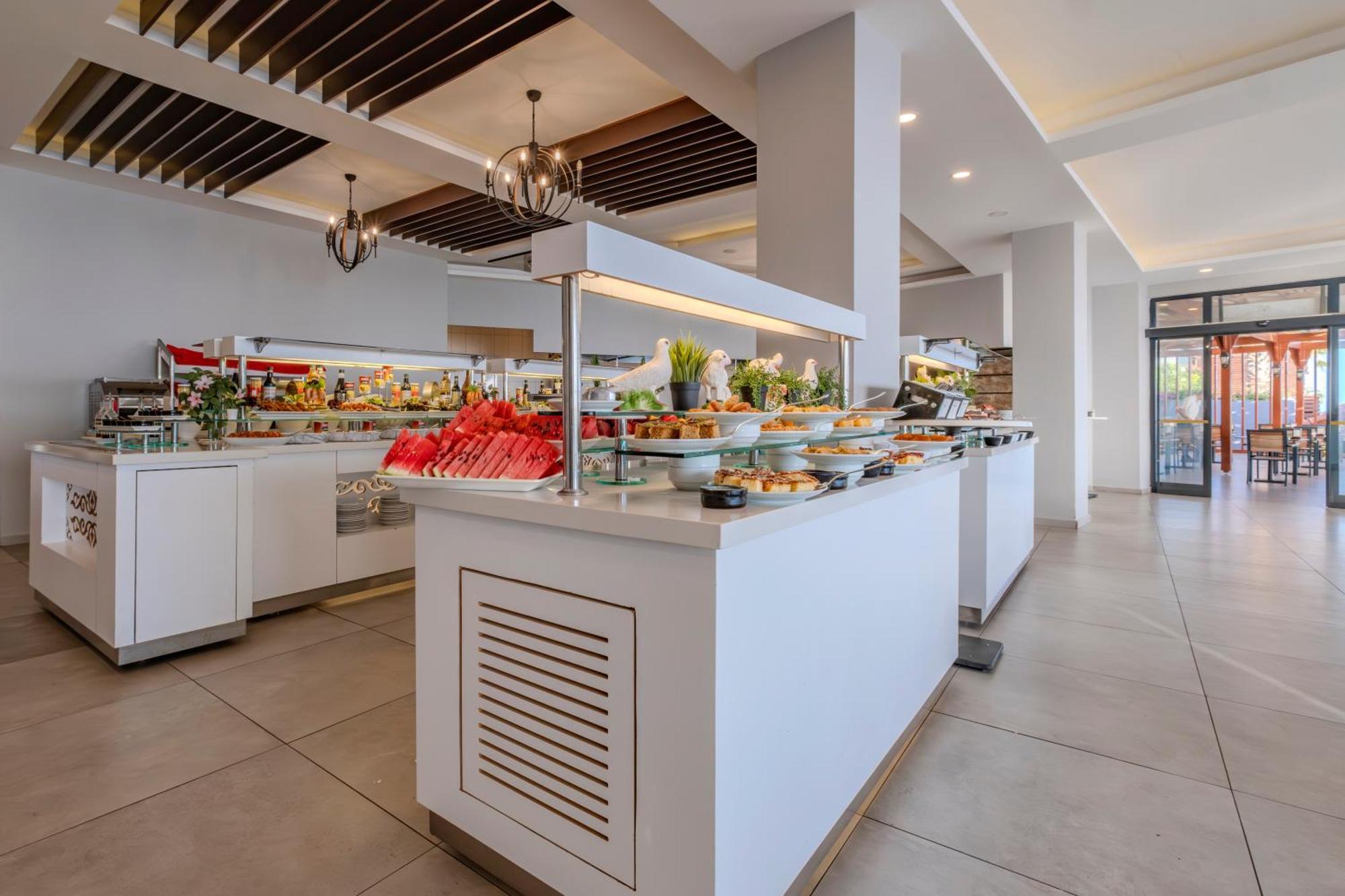 Adora Calma Beach Hotel Adults Only Kızılot Zewnętrze zdjęcie