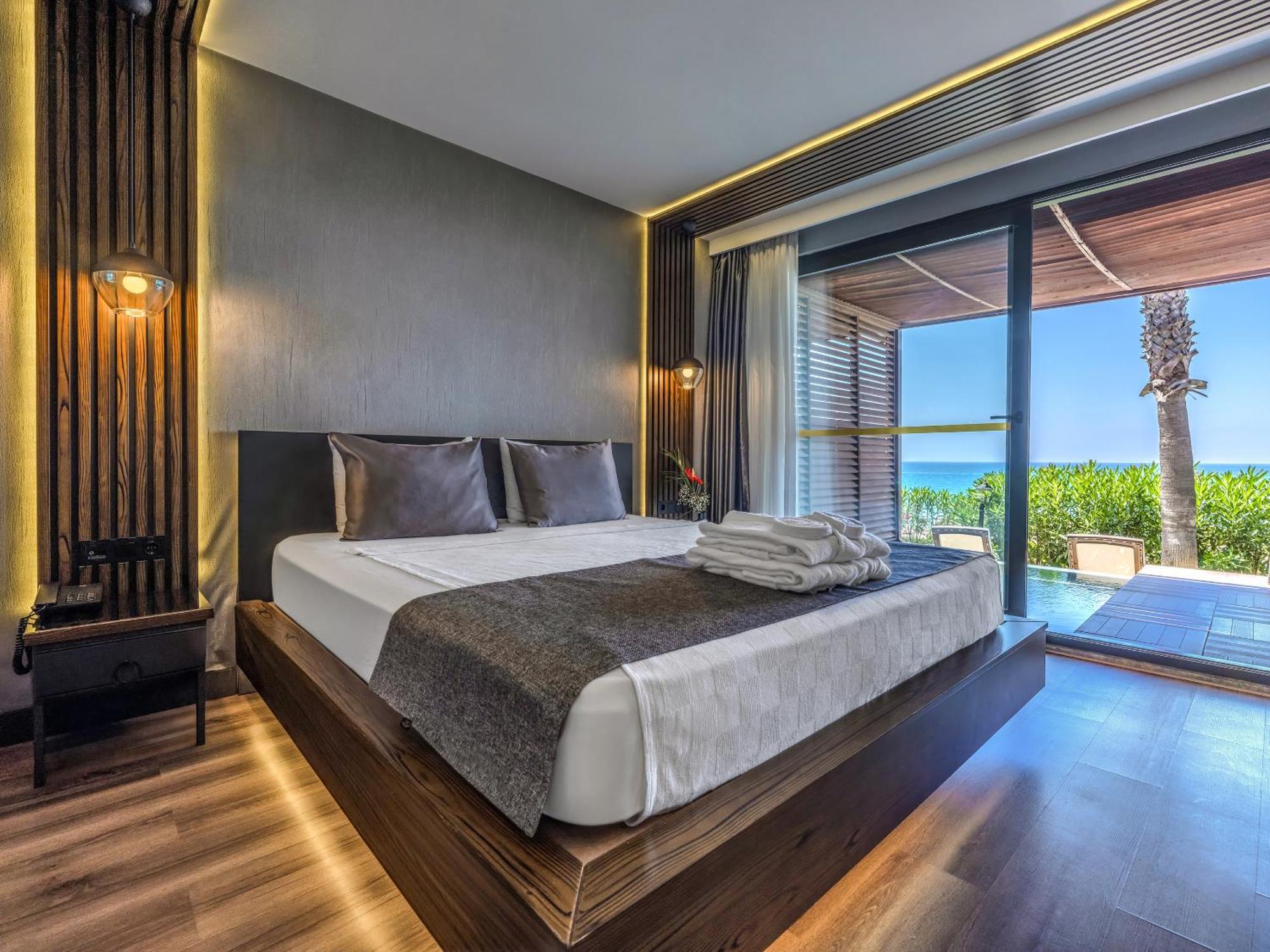 Adora Calma Beach Hotel Adults Only Kızılot Zewnętrze zdjęcie
